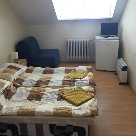 Turistická Ubytovňa *